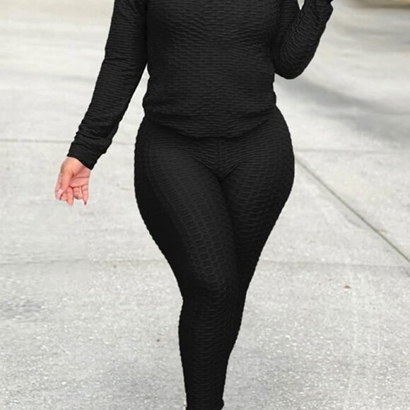 Versatile Black Tracksuit for Women - Perfect for Gym and Casual Outings - Picture 2 of 7